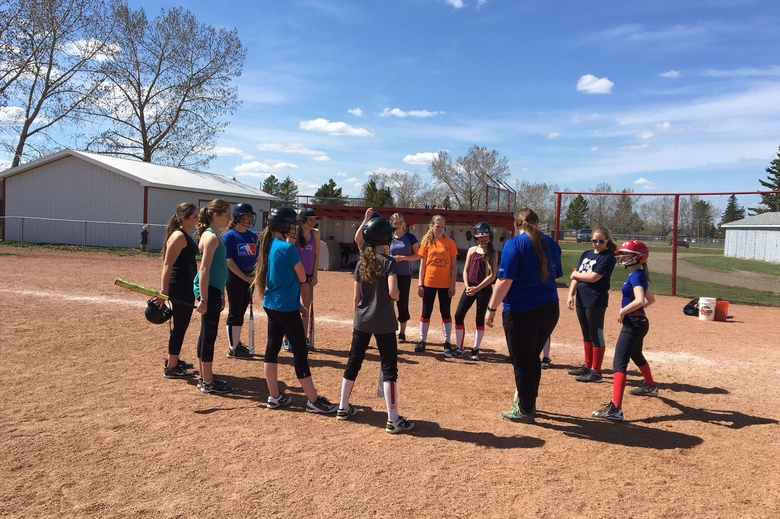 CLINICS/CAMPS Softball Alberta