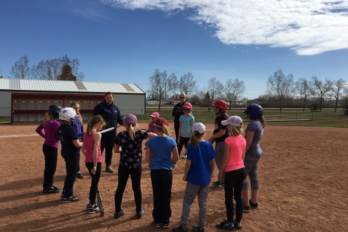 CLINICS/CAMPS Softball Alberta